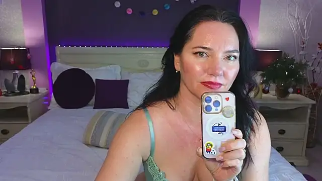 Hungryforme's cam snapshot