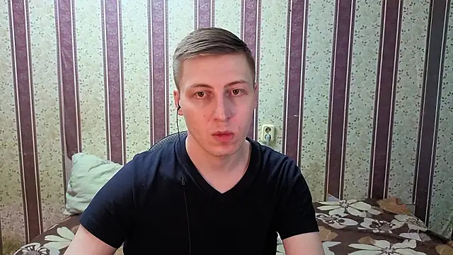 darienlarge live sex cam