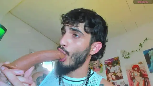 LovexJuxn_'s cam snapshot