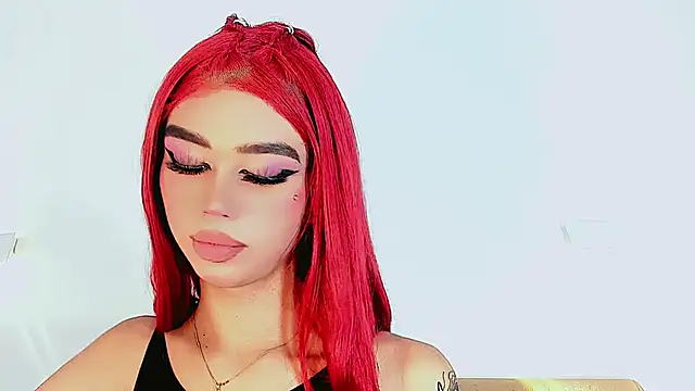 Miss-Saraii live sex cam