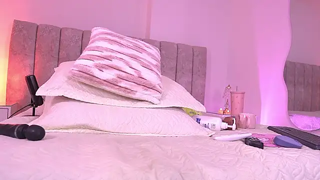 sam_lewins's cam snapshot