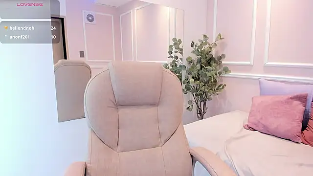 Lucy_Canel live sex cam