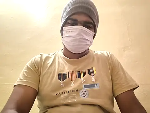 mallu_boy_23's cam snapshot