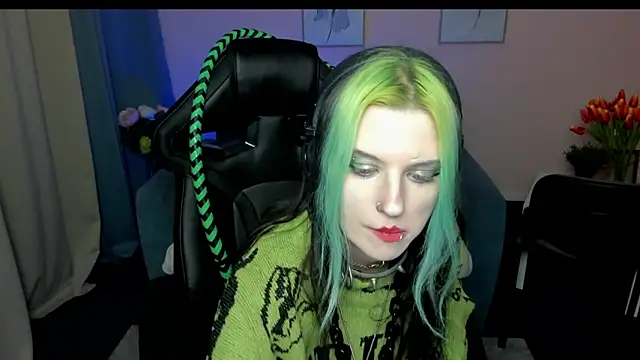 ToxicKittyy's cam snapshot