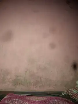 larahotg's cam snapshot