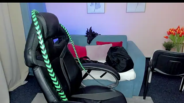 ToxicKittyy's cam snapshot