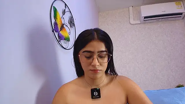 Amy_wats0n's cam snapshot