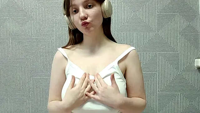 KateClarky's cam snapshot