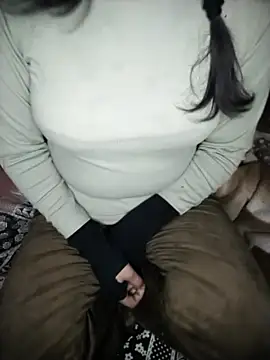 Laila_Pahadi's cam snapshot