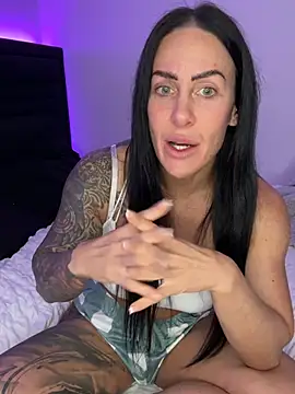 goddess-harper's cam snapshot