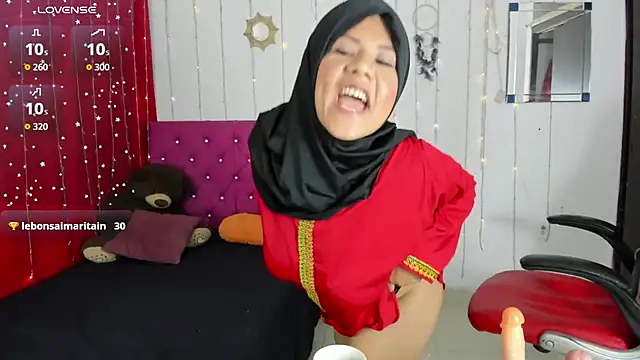 MalakChauriye's cam snapshot