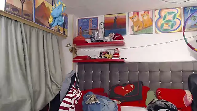 kellyterapy's cam snapshot