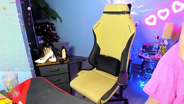 EllieFantastique's cam snapshot