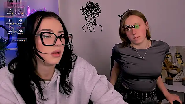 alia_skay's cam snapshot