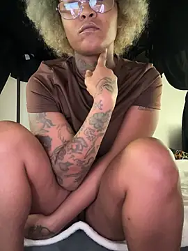 PiscesKitty's cam snapshot