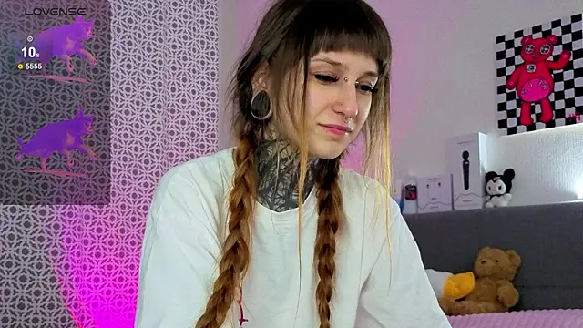 LilithPoison's cam snapshot