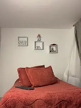 Ezzio_Scolaro live sex cam