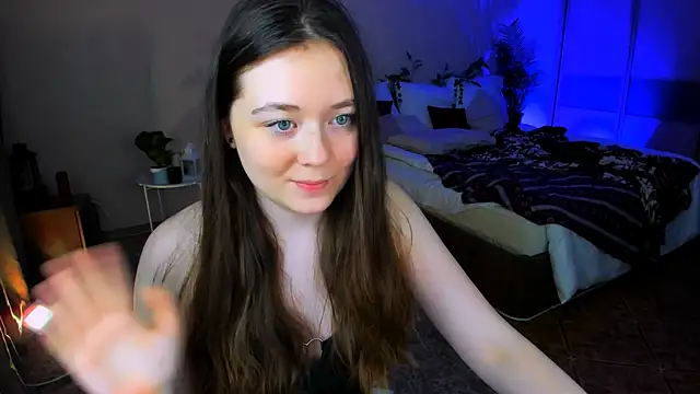 AlluringLookk's cam snapshot