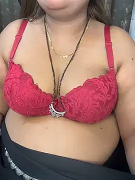 GEET-LOVE's cam snapshot