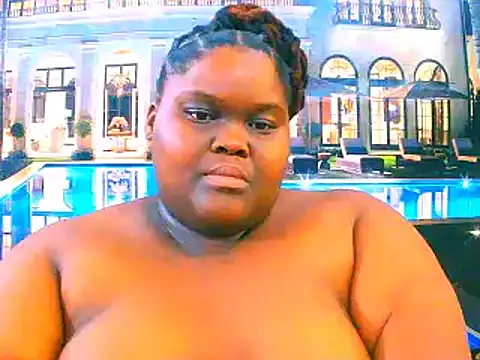 EbonyHotBuns's cam snapshot