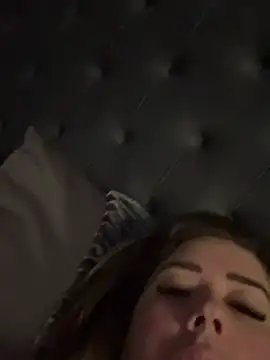 BadBitchClaudia's cam snapshot