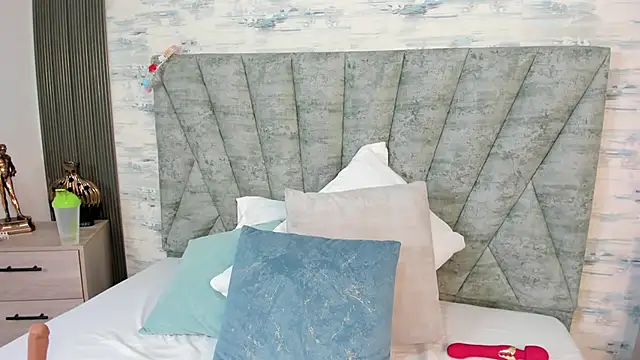 ShanelEvans's cam snapshot