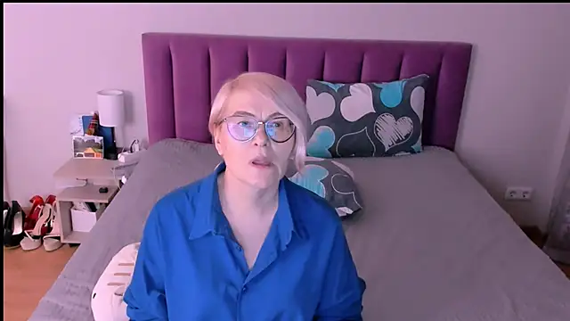 sabrinamacmarren's cam snapshot