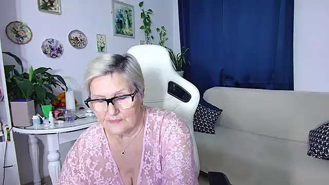 Selenna57's cam snapshot