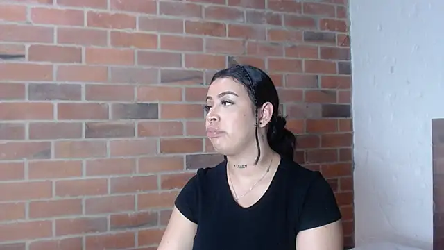 salome__hills1's cam snapshot