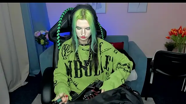 ToxicKittyy's cam snapshot