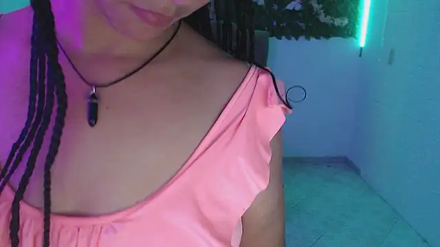 pamela_cherry_11's cam snapshot