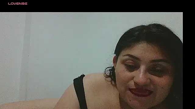 Mia_Hornyxxx's cam snapshot