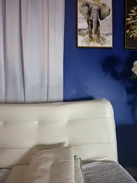 NovaFoxx's cam snapshot