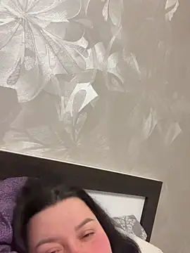 SunnyLeila2101's cam snapshot