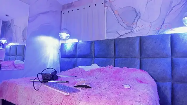 AntonellaRossi's cam snapshot