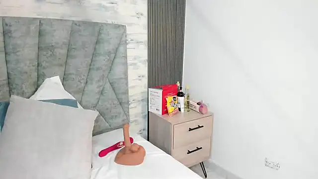 ShanelEvans's cam snapshot