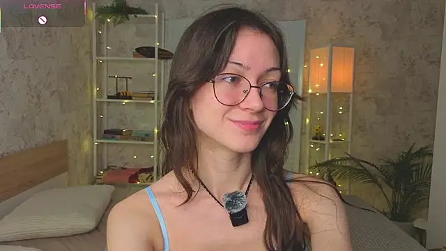 ReneeLippeatt's cam snapshot