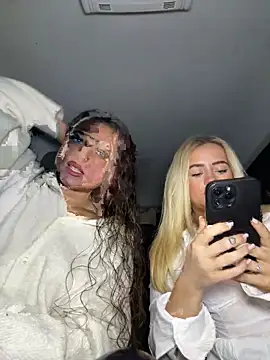 PrincessMegUK live sex cam