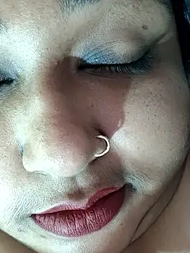 hotbhabhi011's cam snapshot