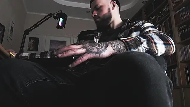FindomJason live sex cam