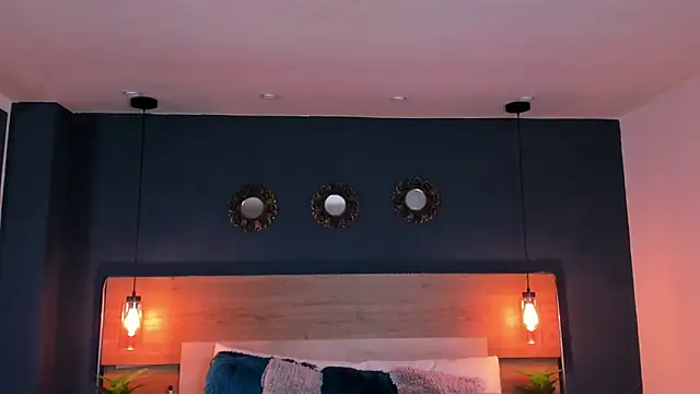 SusanAdams1's cam snapshot