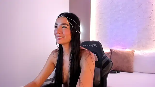 emily_tolson's cam snapshot