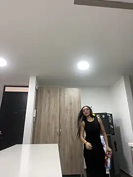 eimi_rosse18 live sex cam