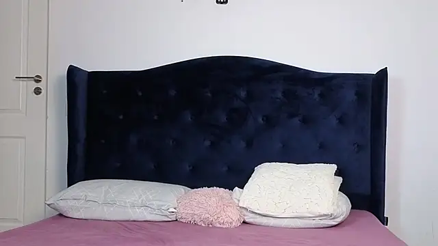 AnnaMaee's cam snapshot