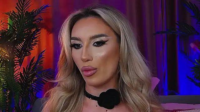 DalidaSelena live sex cam