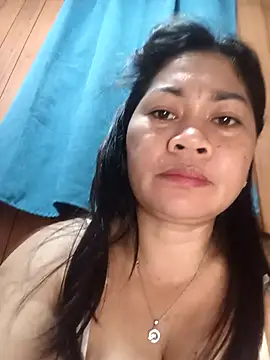 SweetChubbyMommy_02's cam snapshot