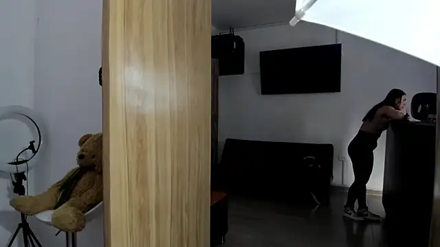 Ariana_rouse's cam snapshot