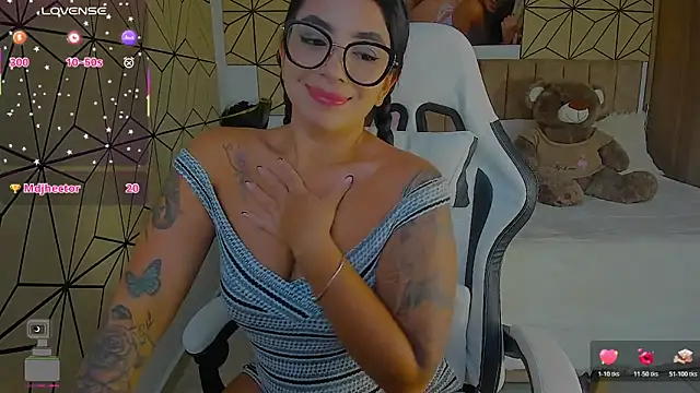 vane_lopez_'s cam snapshot