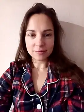 She-Moon's cam snapshot