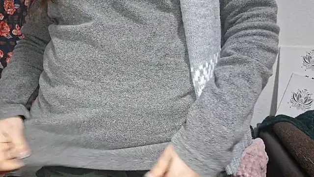 Cyndee_Winter's cam snapshot